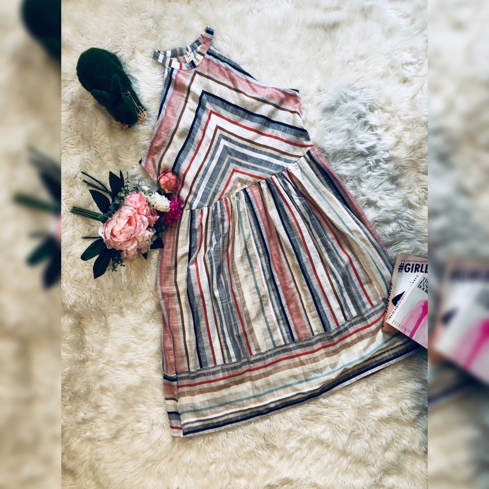 Linen dress